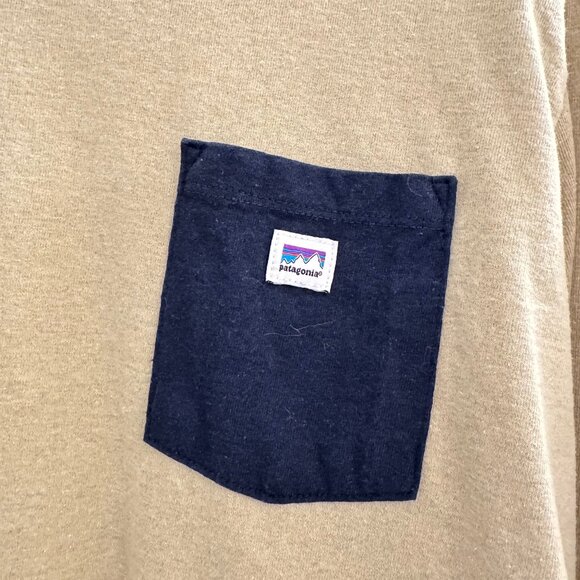 Men's Patagonia Long Sleeve Pocket Tee - Picture 2 of 4